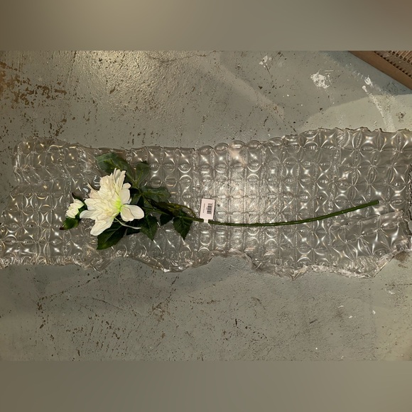 Artificial white dahlia - Picture 7 of 11